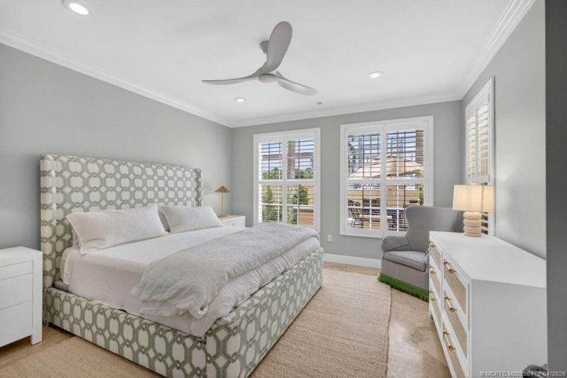 24 Marina Gardens Drive, Palm Beach Gardens, FL 33410 Photo