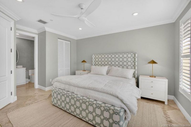 24 Marina Gardens Drive, Palm Beach Gardens, FL 33410 Photo