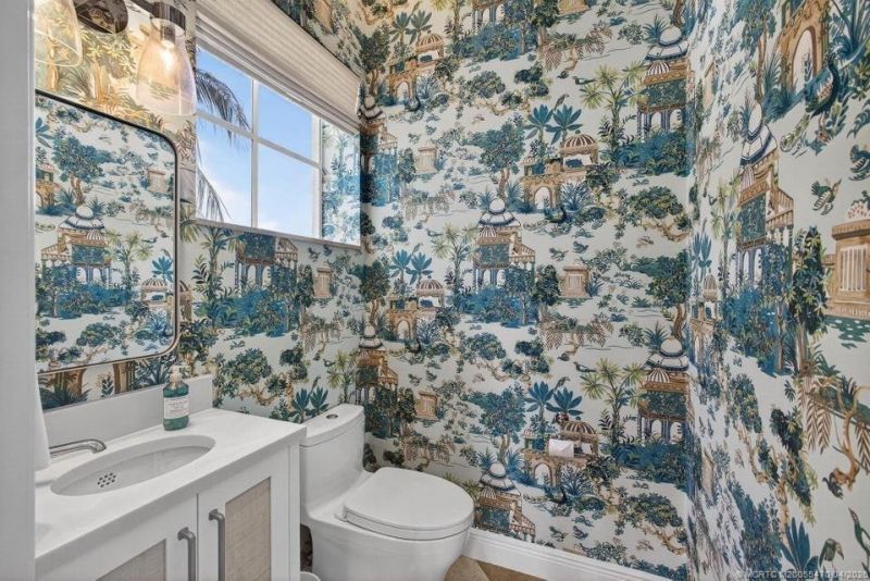 24 Marina Gardens Drive, Palm Beach Gardens, FL 33410 Photo