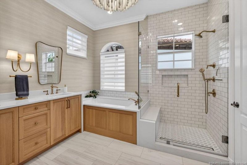 24 Marina Gardens Drive, Palm Beach Gardens, FL 33410 Photo