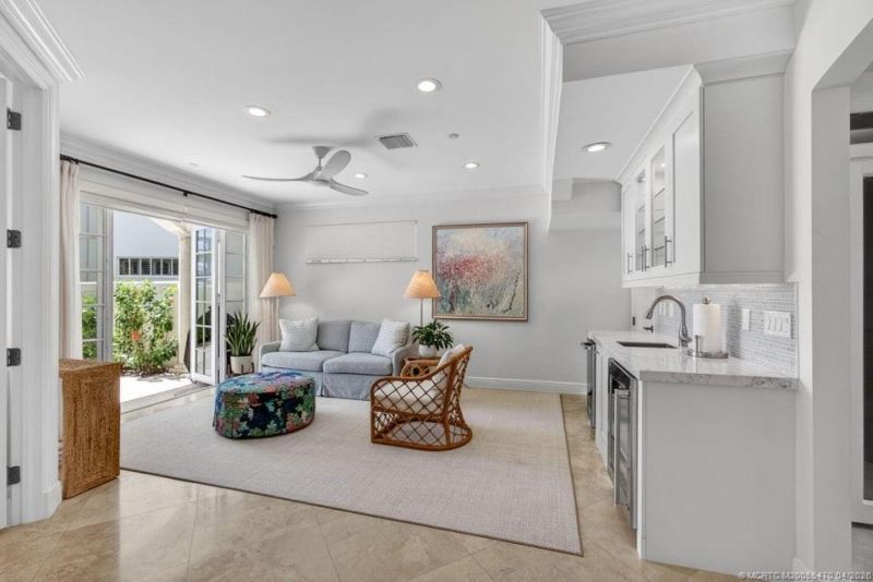 24 Marina Gardens Drive, Palm Beach Gardens, FL 33410 Photo