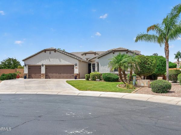 14332 N 174TH Lane, Surprise, AZ 85388