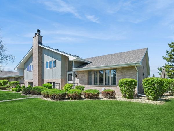 17906 California Court , Unit 130, Orland Park, IL 60467