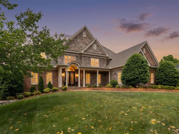 8218 Holly Rd , Brentwood, TN 37027