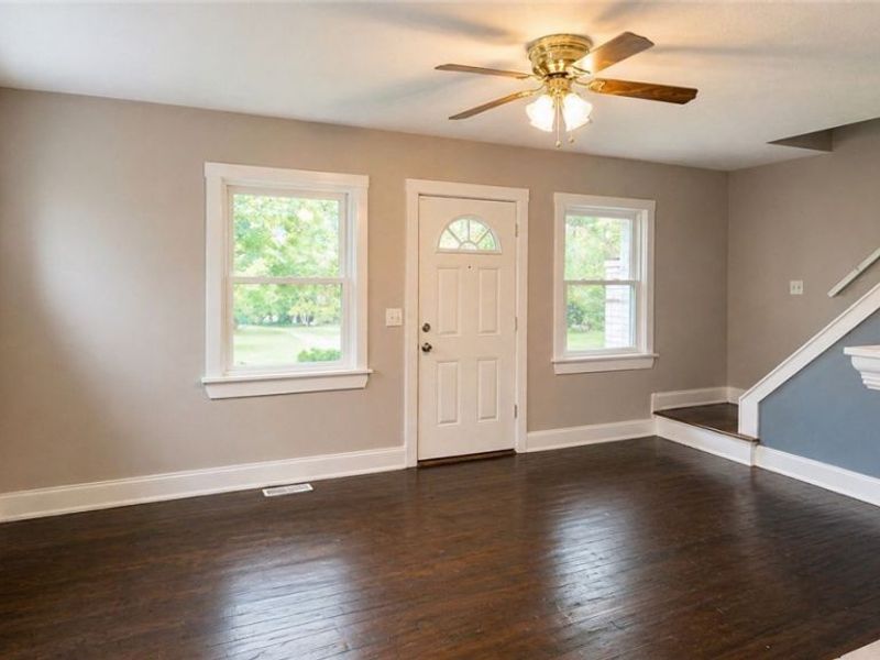 15002 Upton Avenue, Cleveland, OH 44110 Photo 11