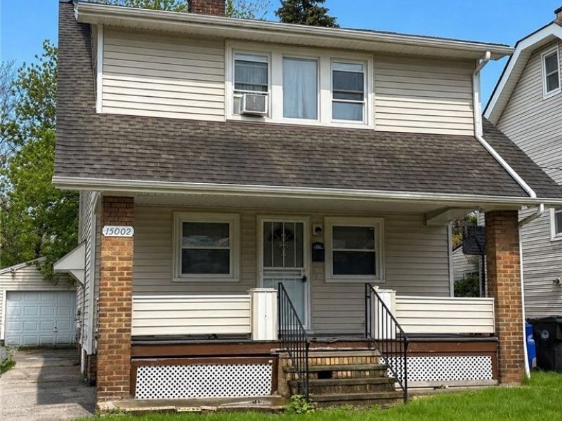 15002 Upton Avenue, Cleveland, OH 44110 Photo 2