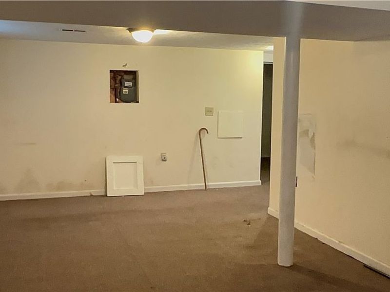 15002 Upton Avenue, Cleveland, OH 44110 Photo 21