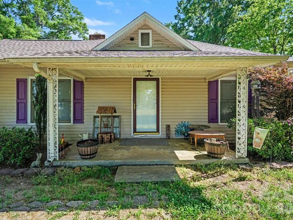 6805 Lackey Road, Vale, NC 28168