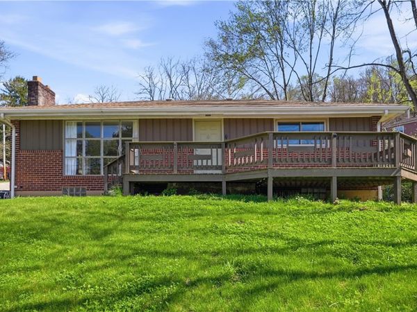 4940 3rd St , Verona, PA 15147
