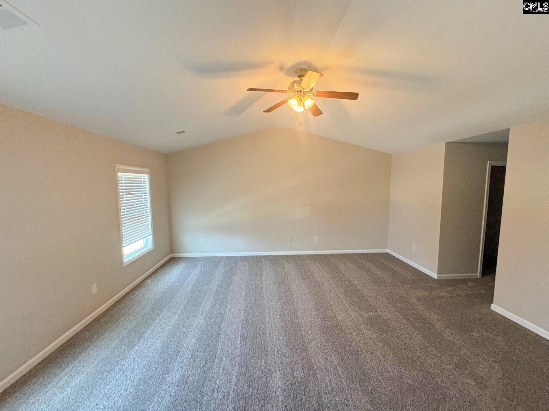 1749 Smalls Drive  Photo 11