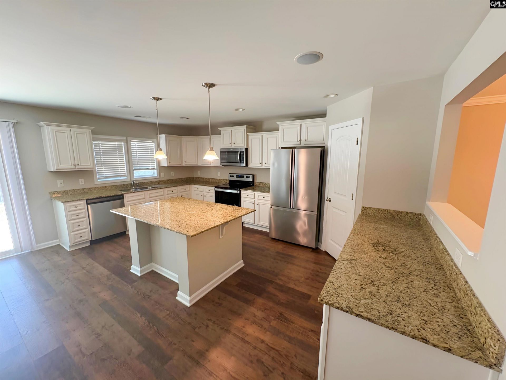 1749 Smalls Drive  Photo 5