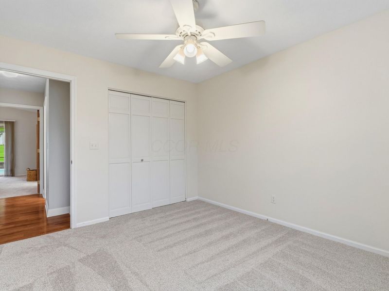 2500 W Choctaw Drive, London, OH 43140 Photo 33
