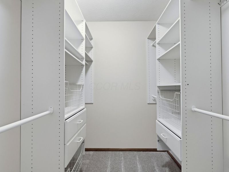 2500 W Choctaw Drive, London, OH 43140 Photo 38