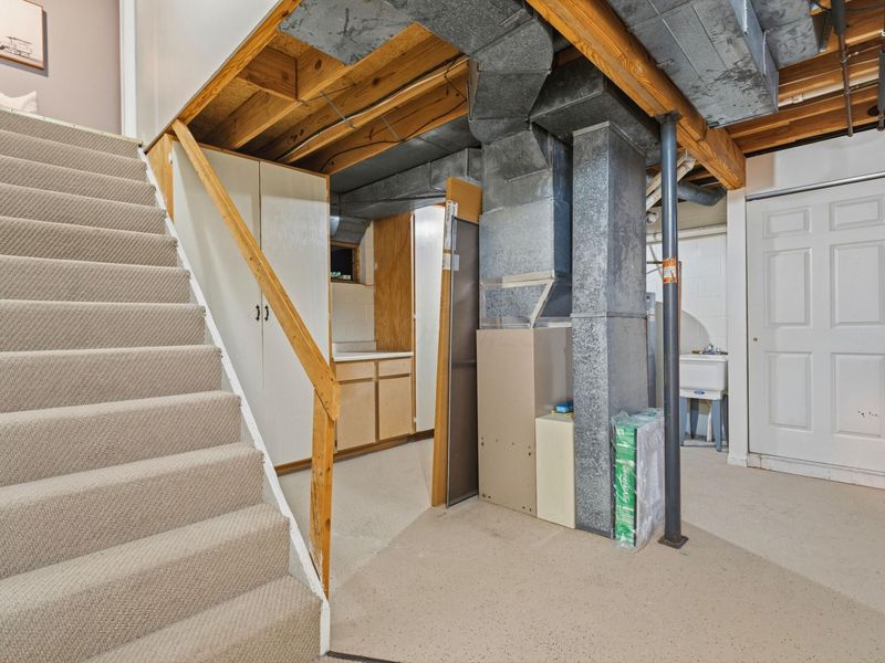 2500 W Choctaw Drive, London, OH 43140 Photo 40