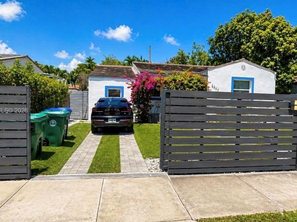 2425 SW 21st Ter , Unit 1, Miami, FL 33145