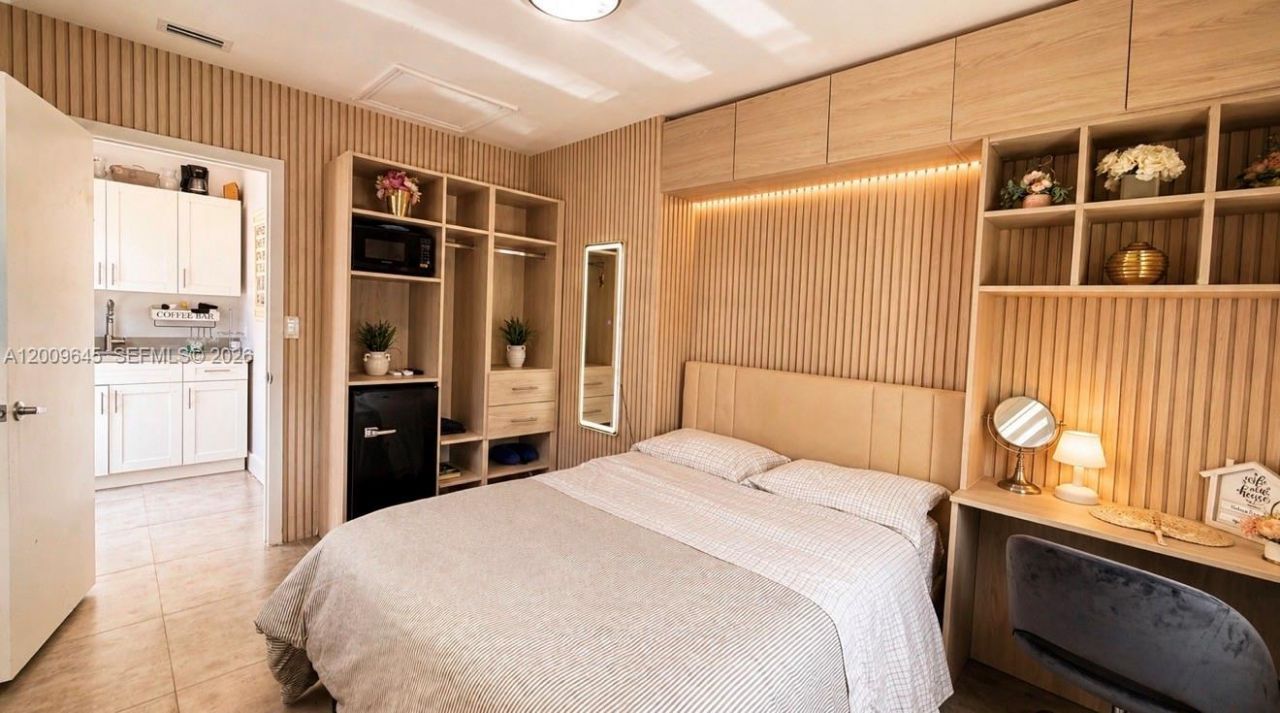 2425 SW 21st Ter , Unit 1, Miami, FL 33145 Photo