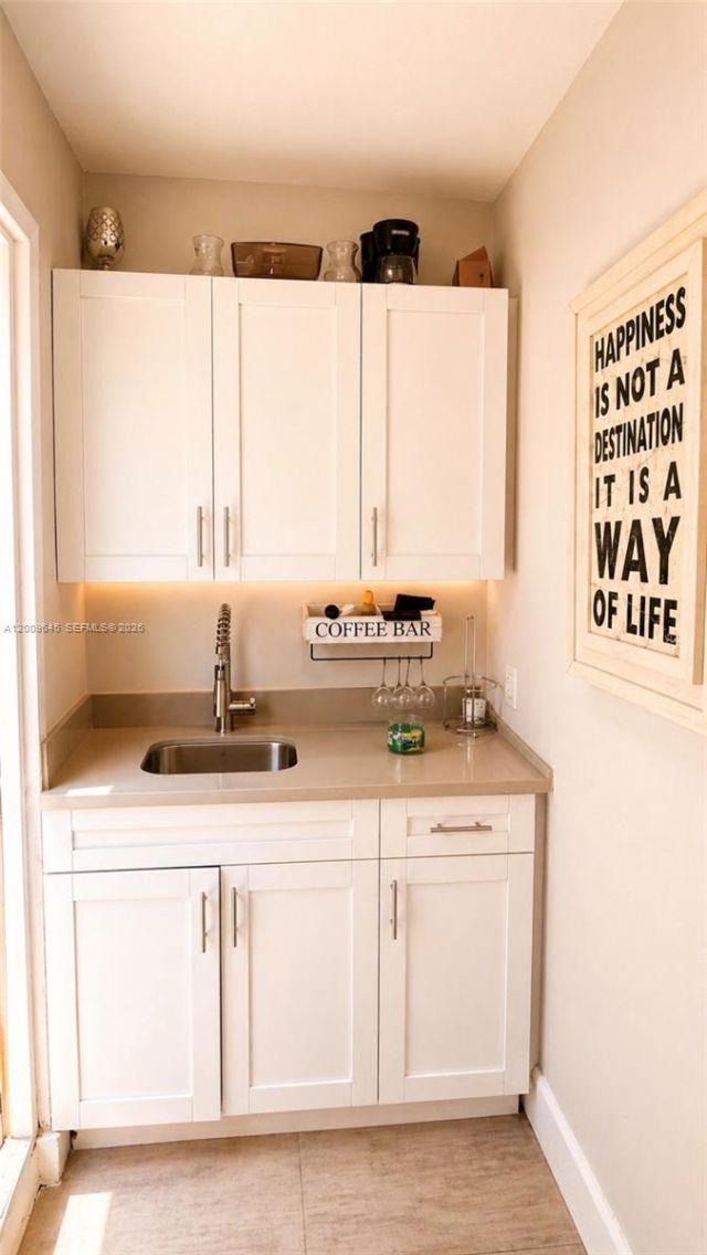 2425 SW 21st Ter , Unit 1, Miami, FL 33145 Photo