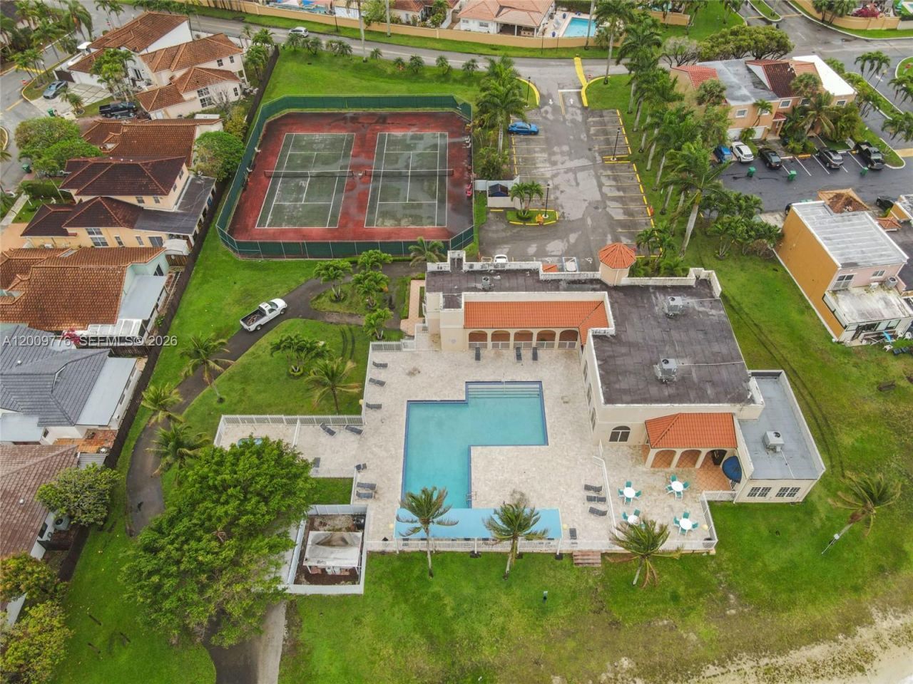 12682 NW 7th Way , Miami, FL 33182 Photo
