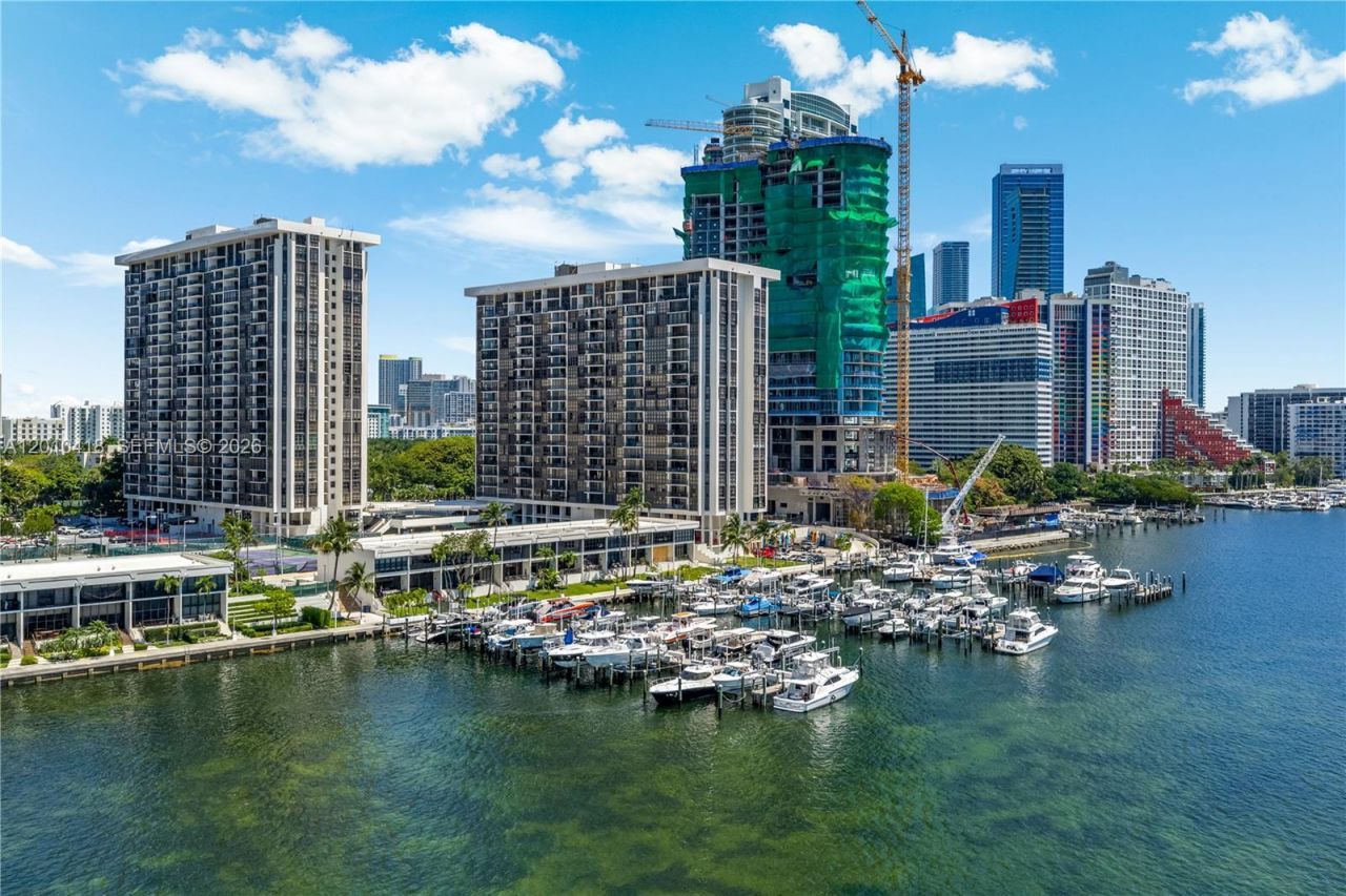1901 Brickell Ave, Unit B1809, Miami, FL 33129 Photo