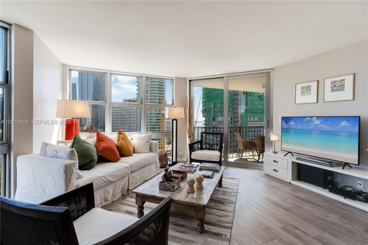 1901 Brickell Ave, Unit B1809, Miami, FL 33129 Photo