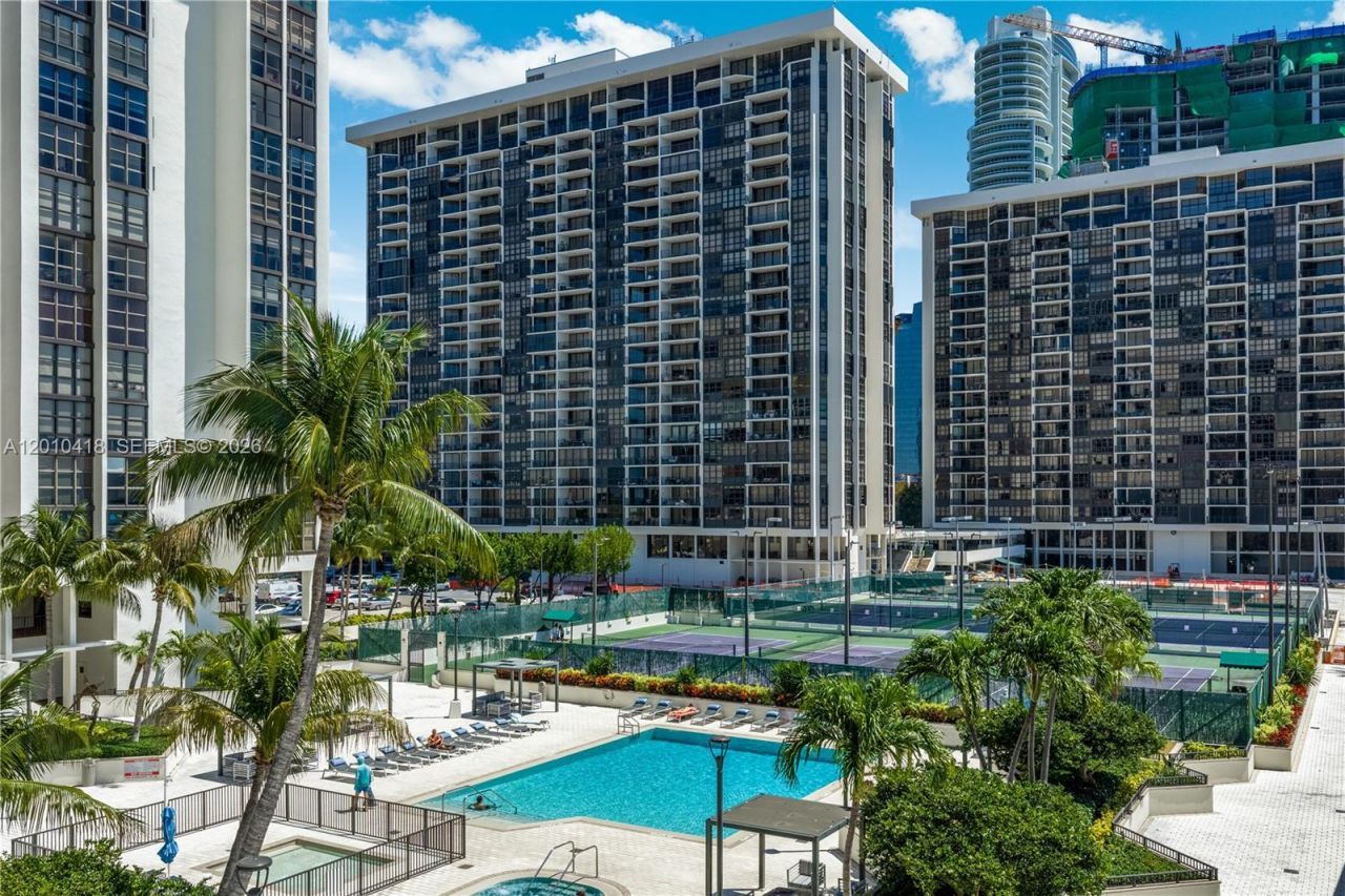1901 Brickell Ave, Unit B1809, Miami, FL 33129 Photo