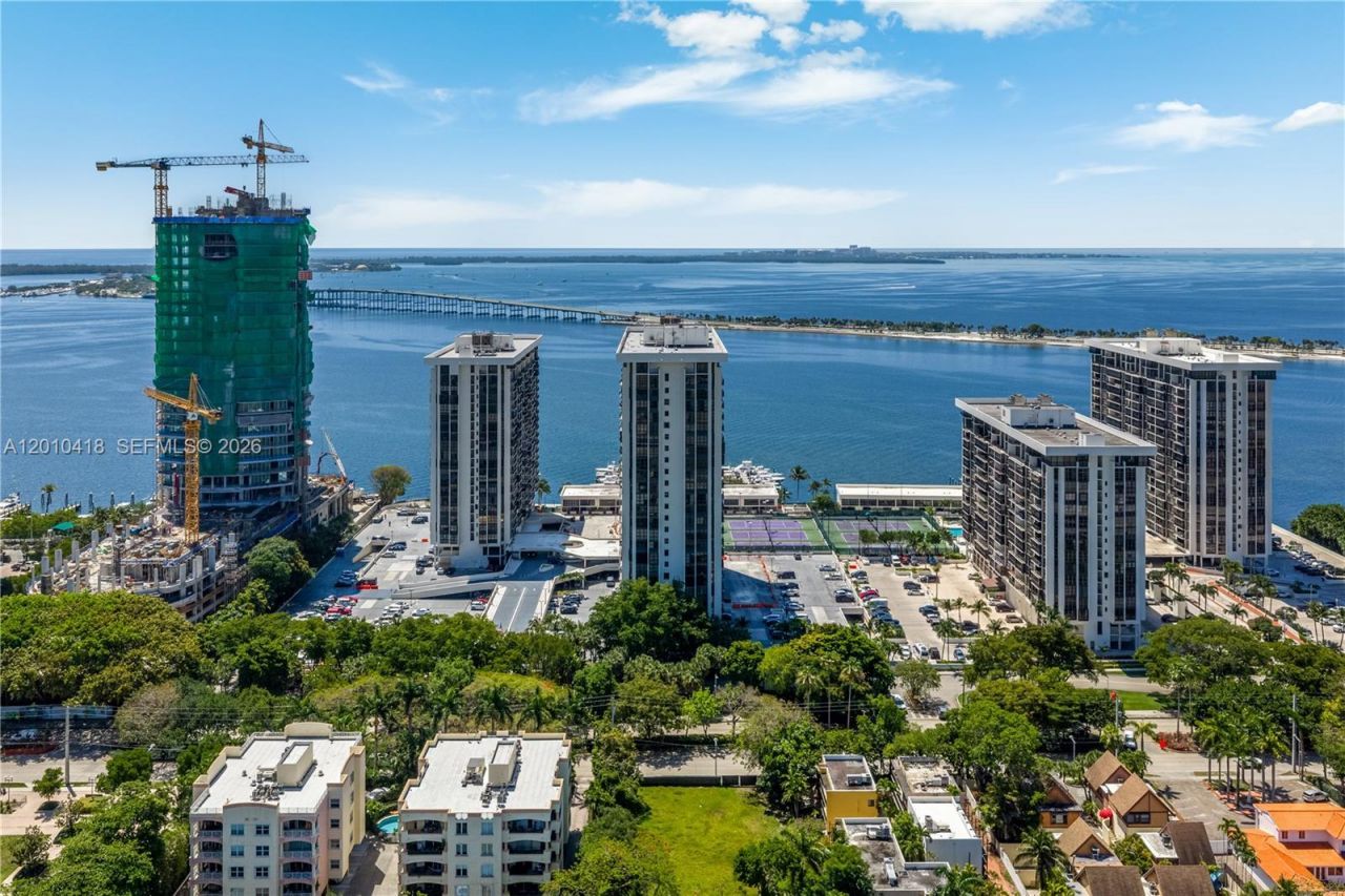 1901 Brickell Ave, Unit B1809, Miami, FL 33129 Photo