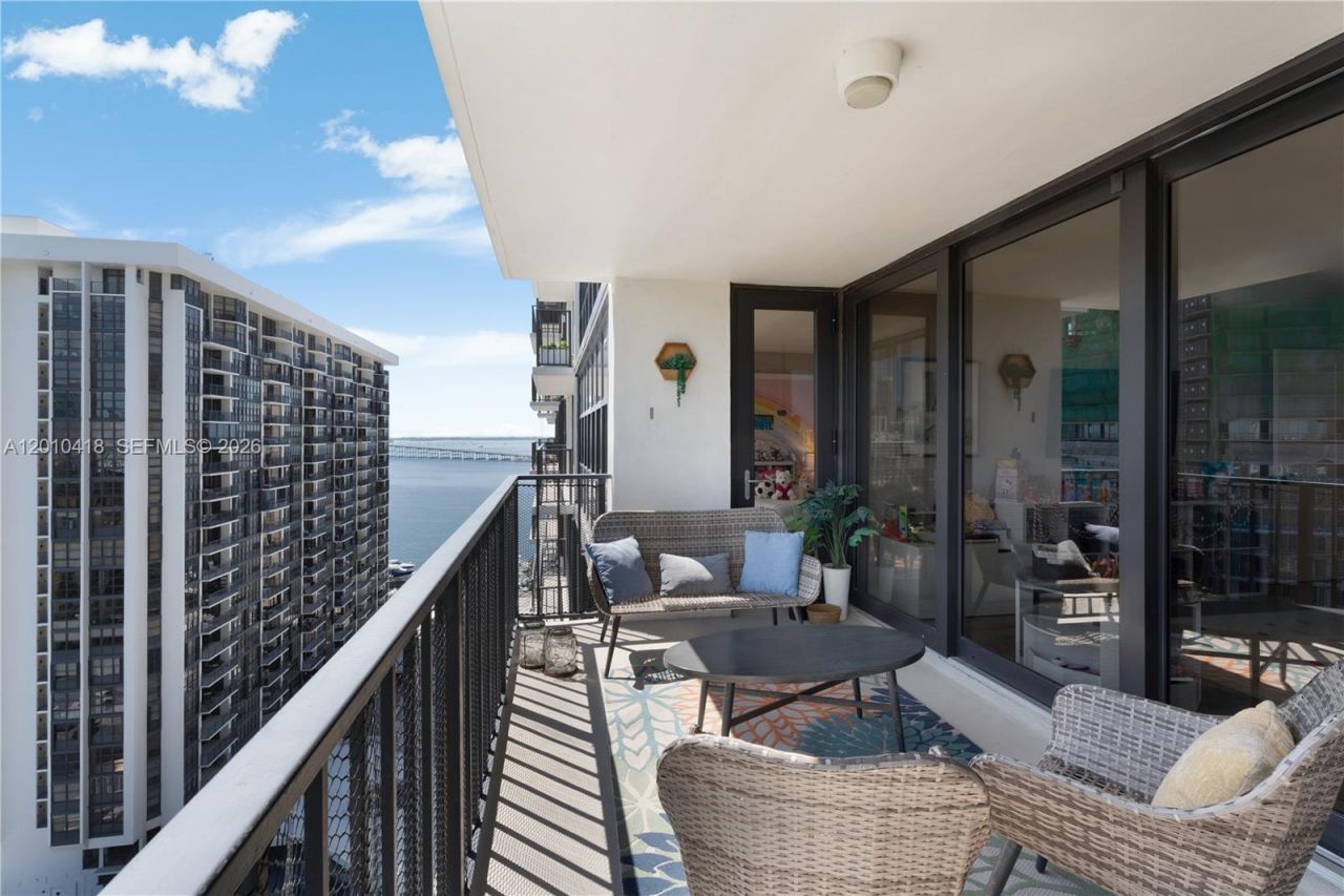 1901 Brickell Ave, Unit B1809, Miami, FL 33129 Photo