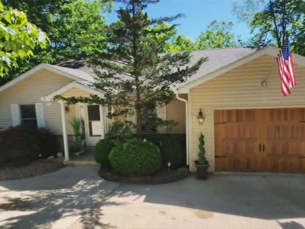 601 Gray Friar, Marthasville, MO 63357