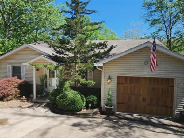 601 Gray Friar , Marthasville, MO 63357