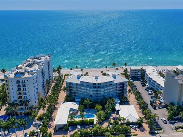 1851 Gulf Shore BLVD N, Unit 103, NAPLES, FL 34102