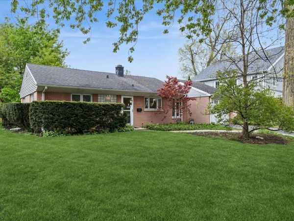 9239 Kedvale Avenue , Skokie, IL 60076