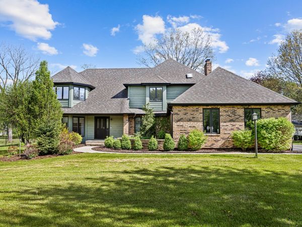 6N131 Old Homestead Road , St. Charles, IL 60175