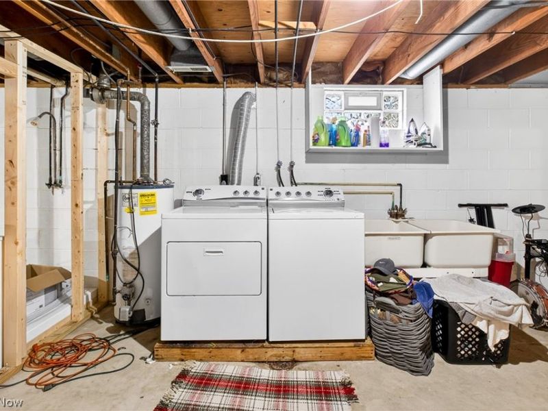 324 Old Oak Drive , Cortland, OH 44410 Photo 30