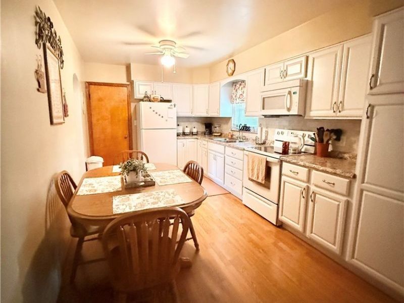 582 Pond, East Liverpool, OH 43920 Photo 4