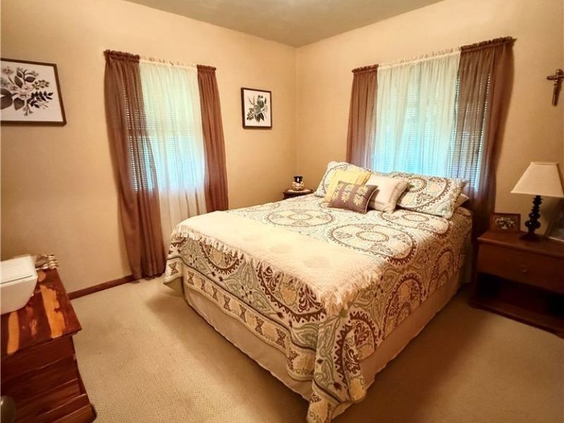 582 Pond, East Liverpool, OH 43920 Photo 8