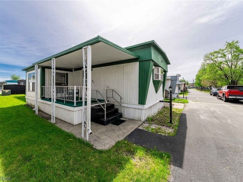3000 Brookpark Road, Unit 15, Cleveland, OH 44134 Photo 3
