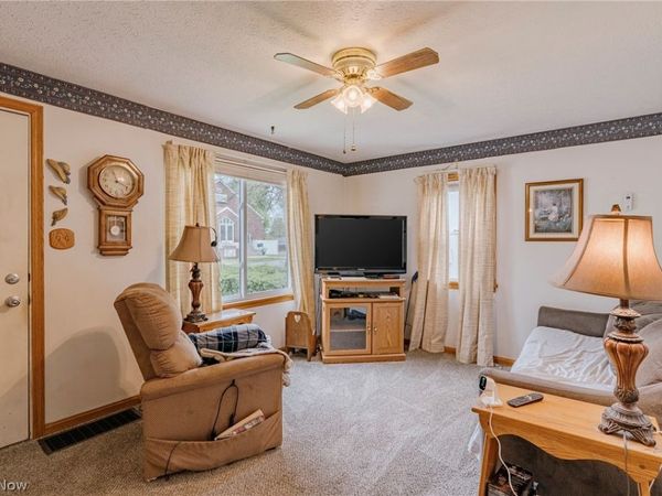 464 Jefferson Avenue , Barberton, OH 44203