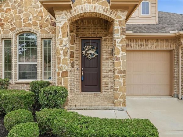 215 Equestrian Road, Hickory Creek, TX 75065
