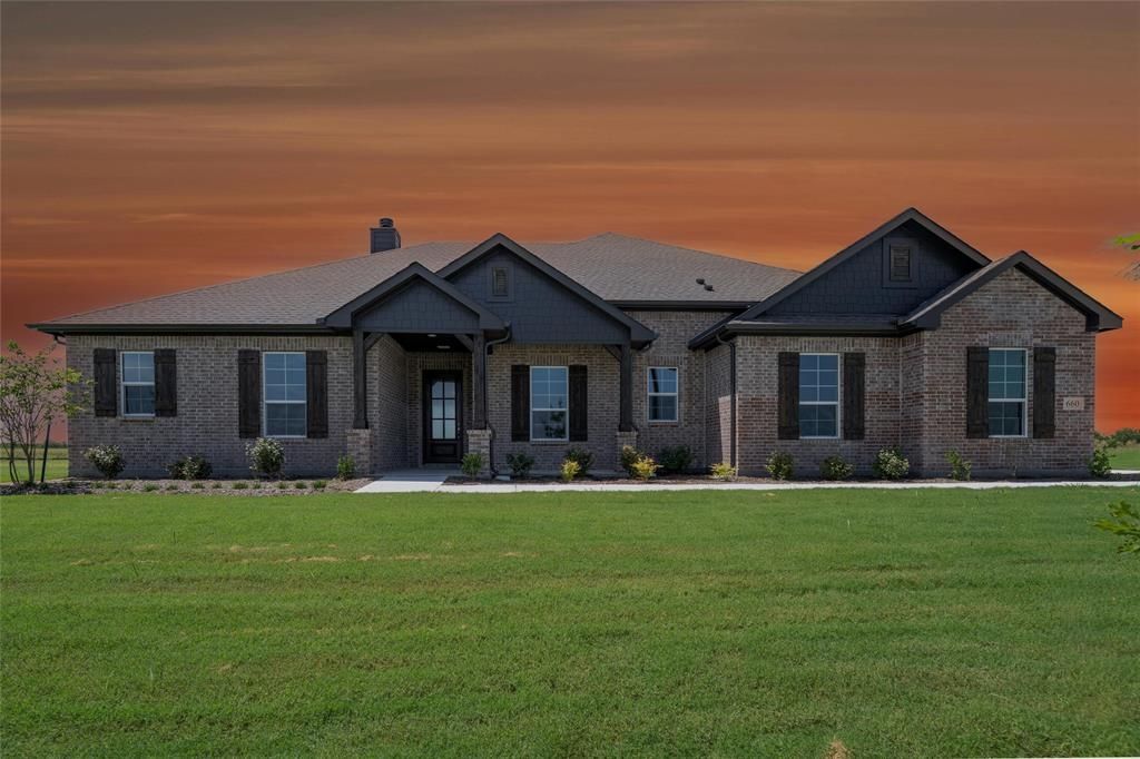 660 County Road 200, Valley View, TX 76272 Main Photo