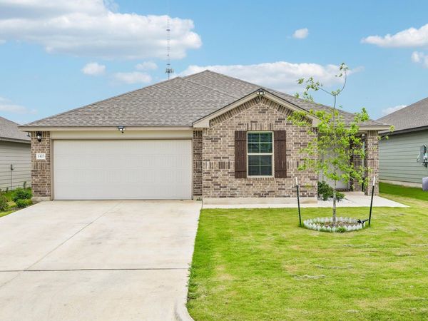 1423 Athan DR, Belton, TX 76513