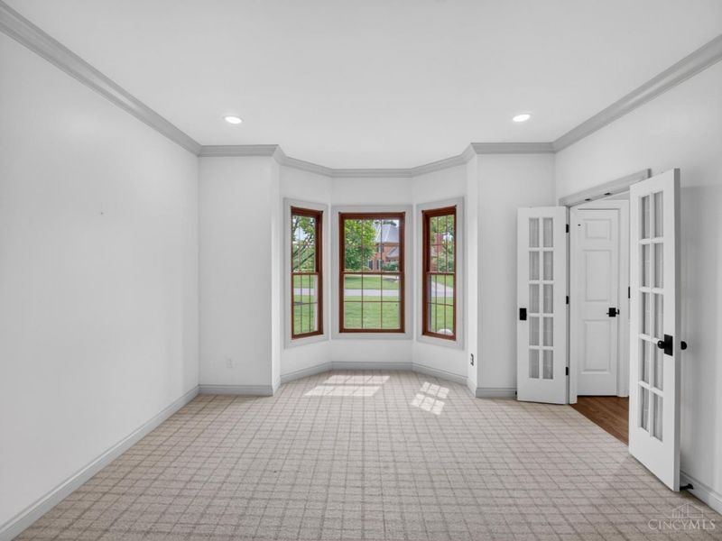 5090 Rollman Estates Drive, Amberley, OH 45236 Photo 6