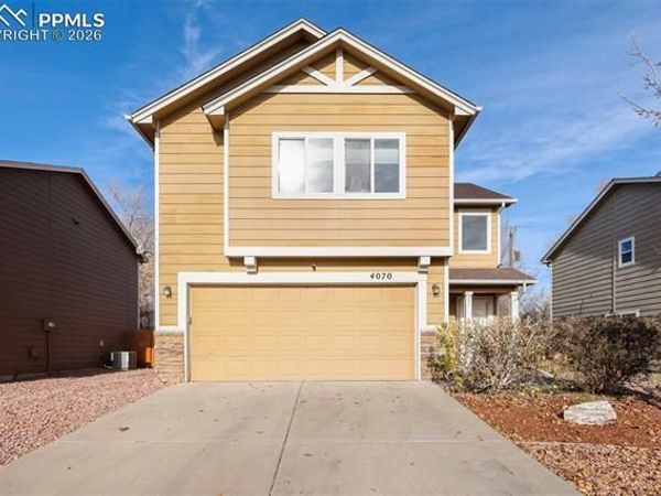 4070 Creek Legend View, Colorado Springs, CO 80911