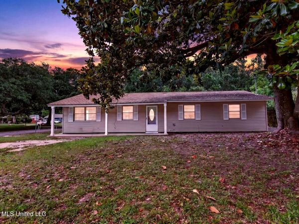 329 Park Drive, Biloxi, MS 39531