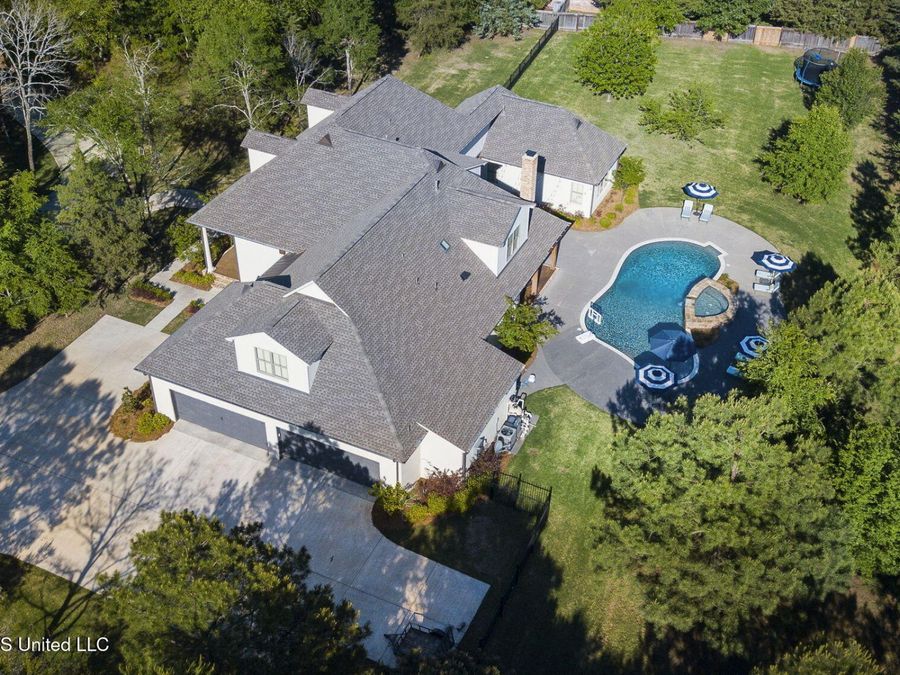 Property Image 103