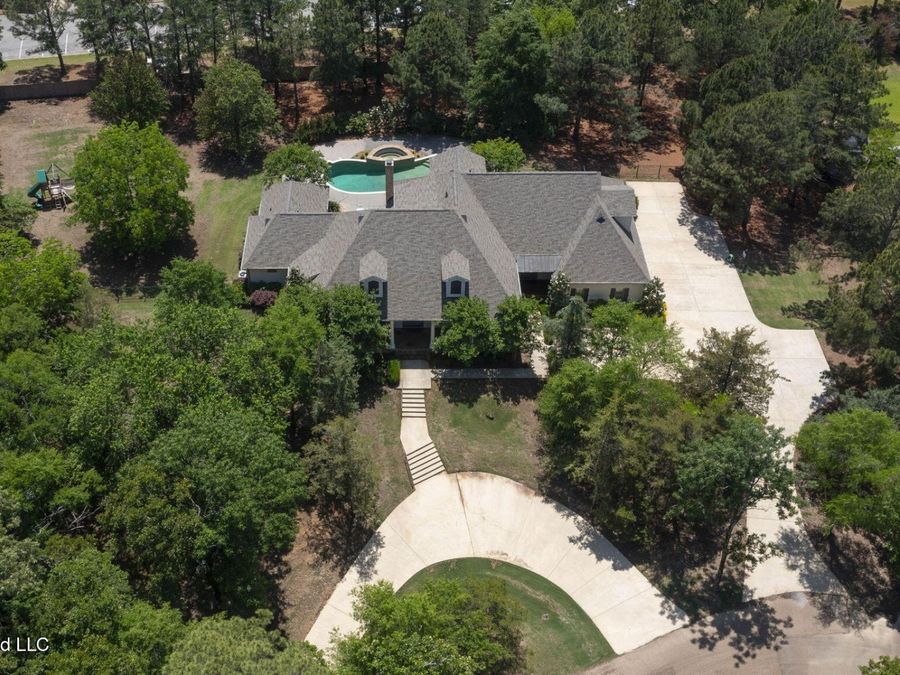 Property Image 95