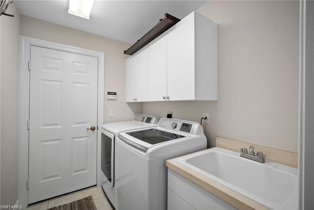 8884 Mustang Island Cir , Naples, FL 34113 Photo