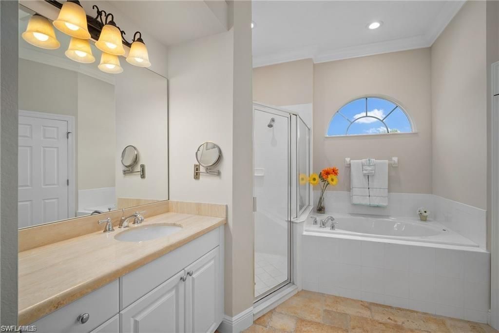 8884 Mustang Island Cir , Naples, FL 34113 Photo