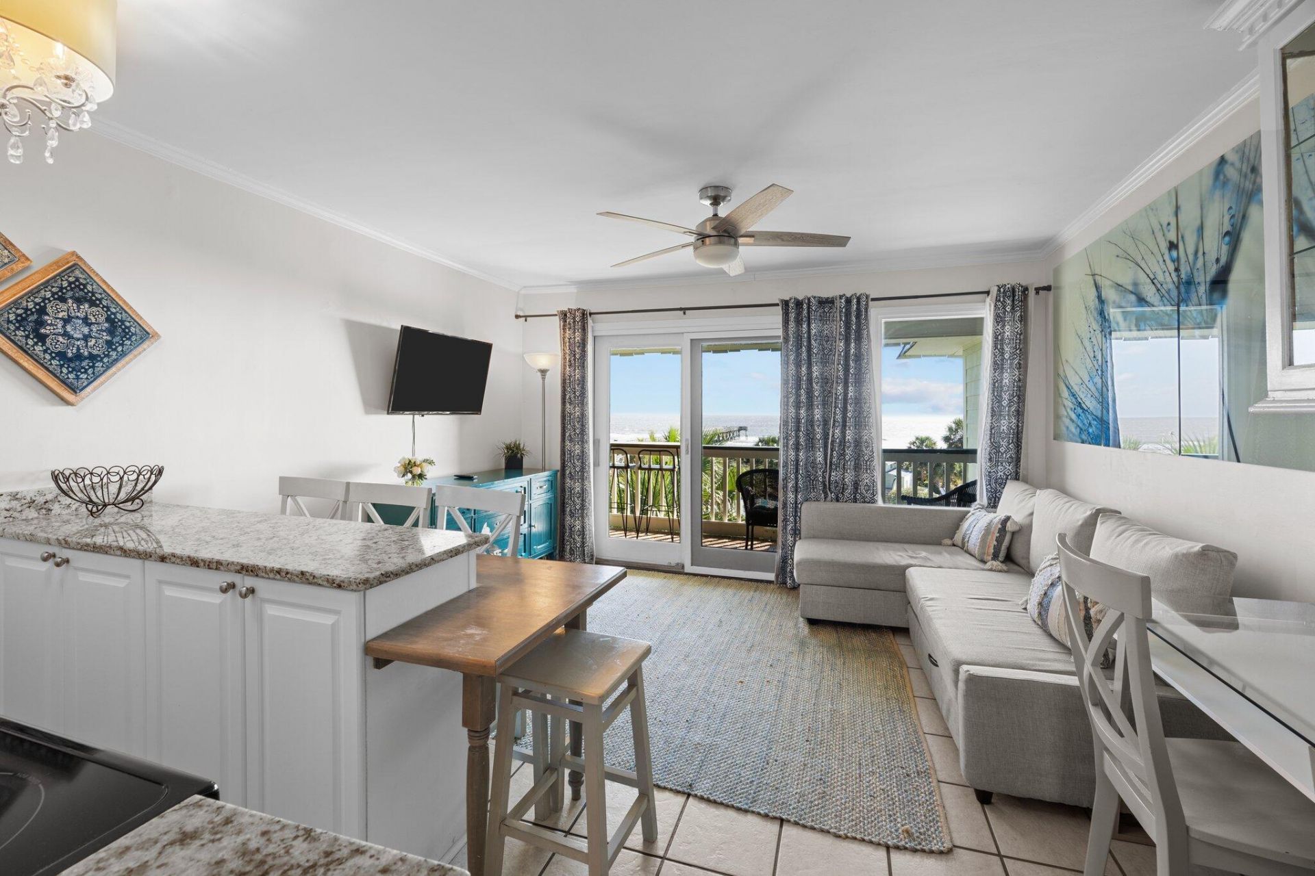 1300 Ocean Boulevard Photo 20