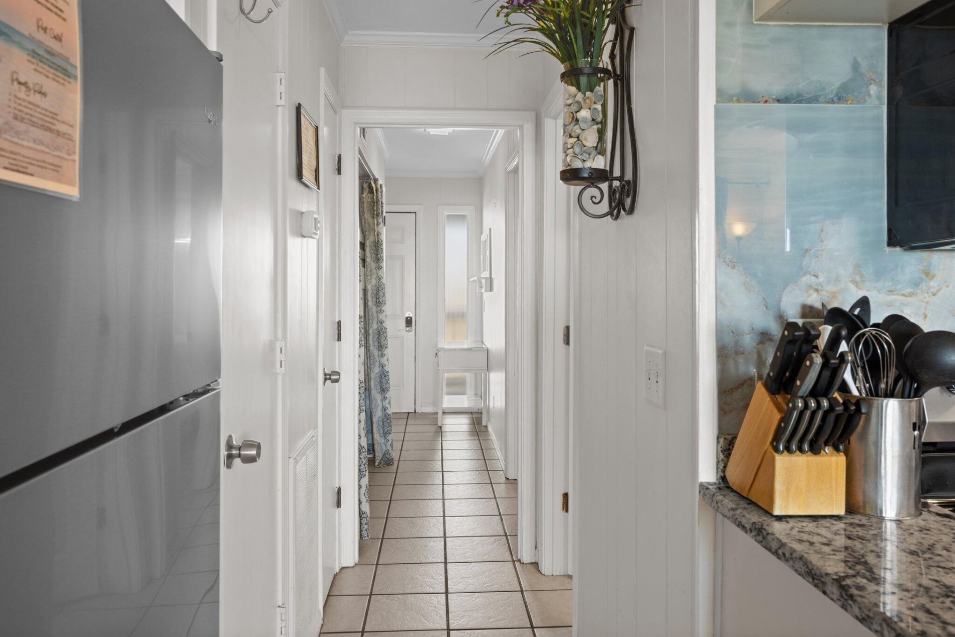 1300 Ocean Boulevard Photo 31