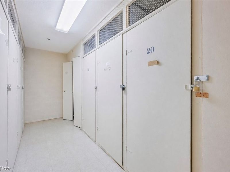 2885 Pease Drive, Unit 103, Rocky River, OH 44116 Photo 19